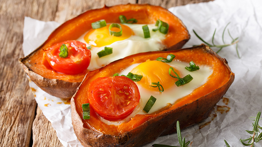 Camotes rellenos con huevo, en airfryer_hch