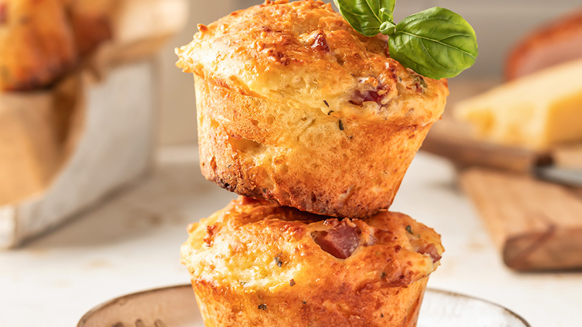 MUFFINS DE HUEVO CON TOCINETA_hch